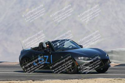 media/Jan-04-2026-SCCA SD (Sun) [[defc442887]]/3-Intermediate 2 group/Session 1 Turn 9/